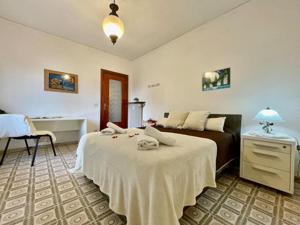 Quadrilocale Free Parking Apartment Loano Exterior photo